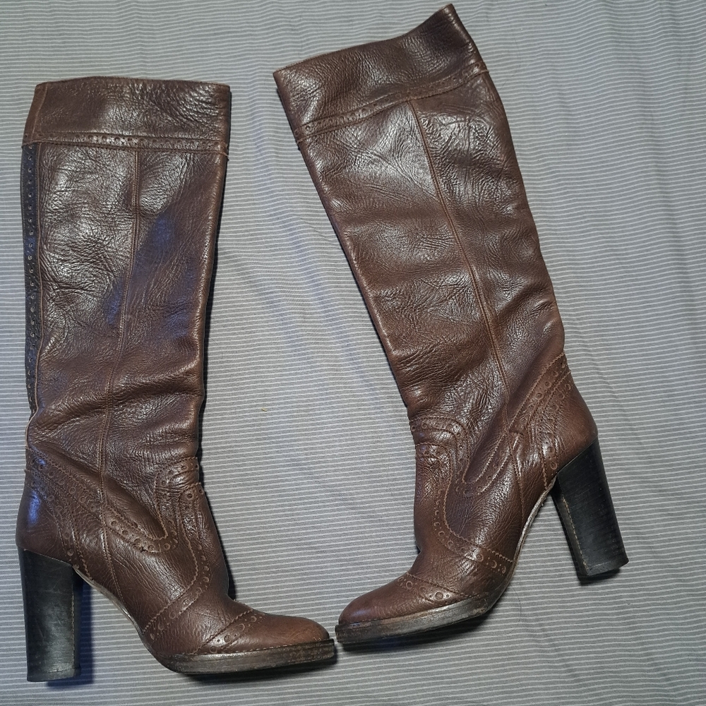 MICHAEL KORS BOOTS Offers Welcomed